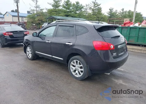 2012 Nissan Rogue Sv W/Sl Pkg z USA, uszkodzony, nr VIN JN8AS5MV5CW357231